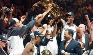 04年湖人vs马刺半决赛 04年湖人vs马刺半决赛